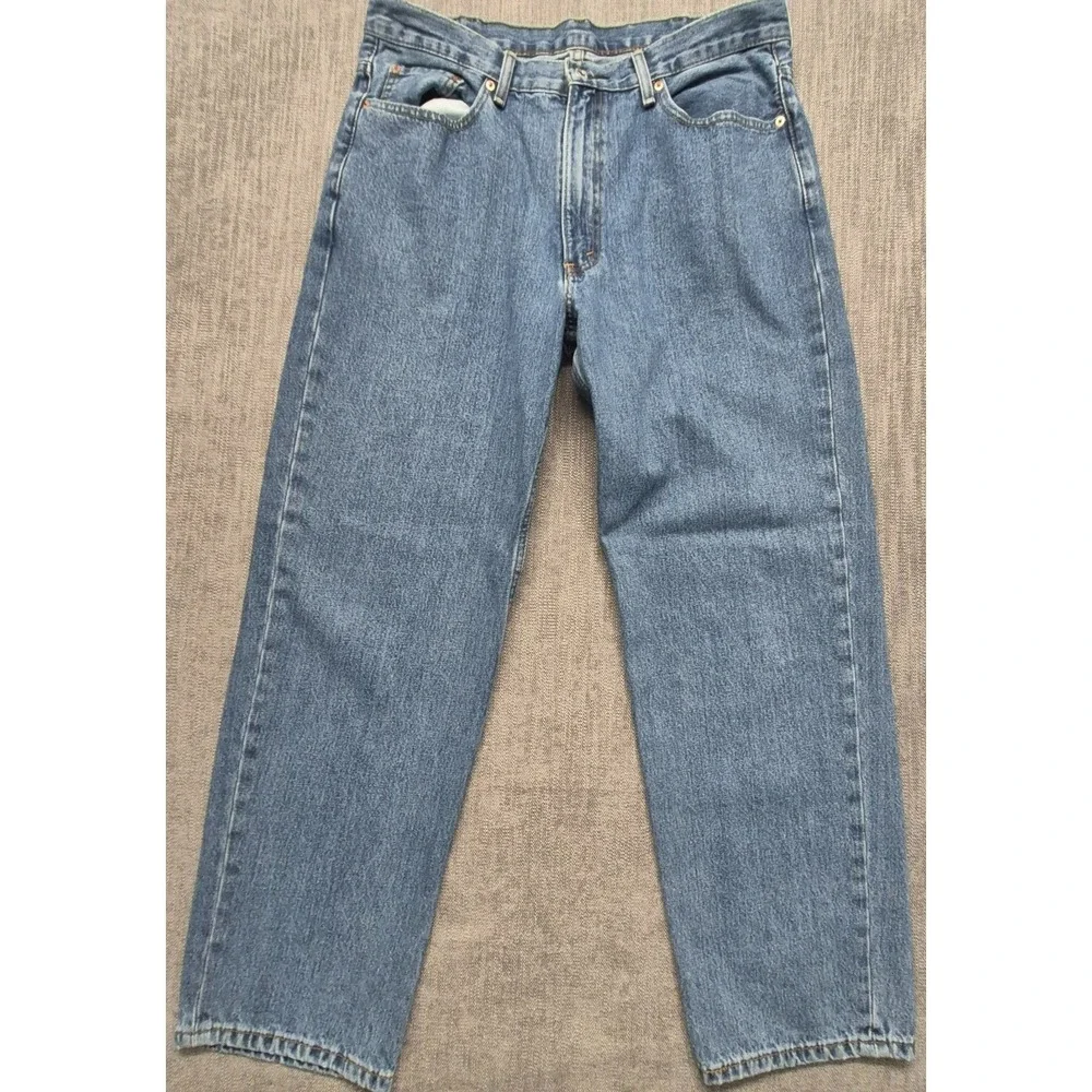 Levi 550 men's medium wash denim blue‎ jeans 38x32 Cotton straight leg